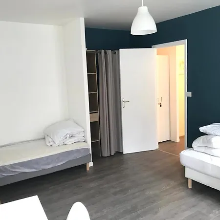 Triplex à 100m De La Appartement *